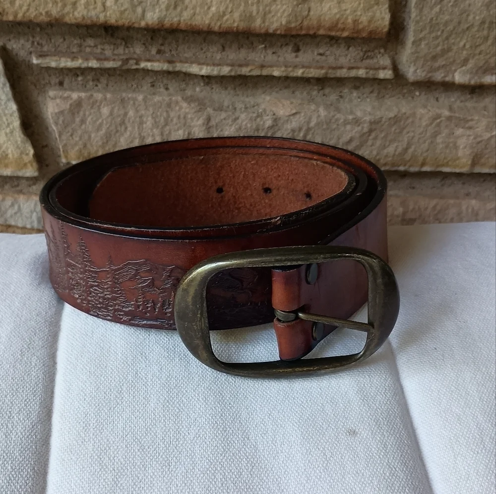 Vintage Leegin Eagle Leather Brown Belt with Brass Buckle_38